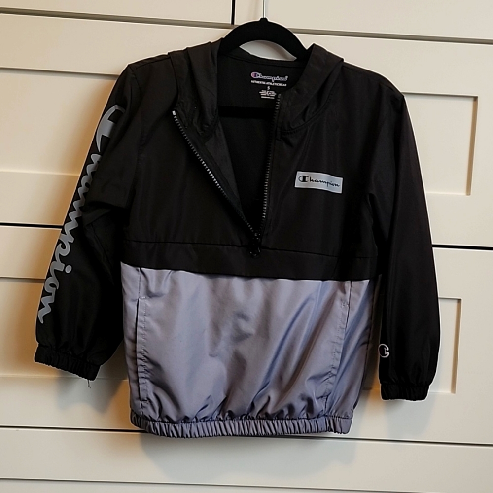 Boys pullover windbreaker